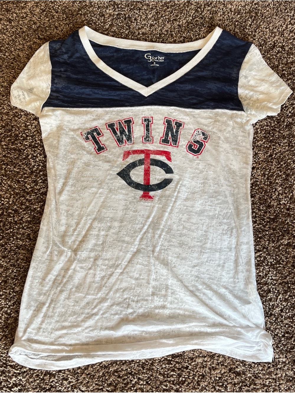 Women’s Minnesota Twins V-Neck Tee - White & Navy